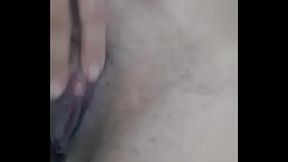Buceta piscando de tes&atilde_o no banho