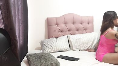 I have sex with my girlfriend and she rides my pussy