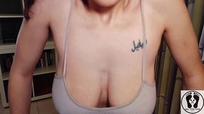 big naturals tits wobbling nonstop on the treadmill fetish