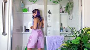 peeing in my ex's shorts