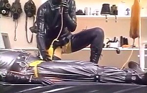 Rubber clinic