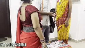 Desi Tailor's Masterful Seduction Leads to Thrilling Three-Way Anal&#x1F44C; Extravaganza at Shop
