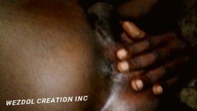 male fingering and masturbating time !