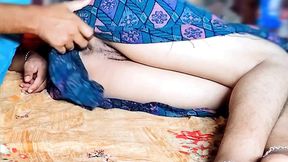 Desi Indian Bhabhi Ki Garmi Pyasi Chut Ki Chudayi, Boyfriend Ko Ghar Bulakar Bade Desi Lund Se Sex Ki Pyas Bhujhai Hindi Voice.