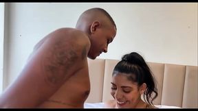 Maloka chegou e fodeo ate gozar