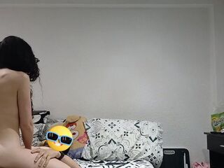 Tenía ganas de montar verga