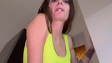 Sofi Solo POV Jeanssitting And Ass Worship Female Domination
