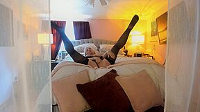 Paintedrose.live Femdom Milf Rosie In Curvy Cutie Cougar Teases And Pleases You With Candy Cunt And Nectar Nipples And Perfect Pink Pussy