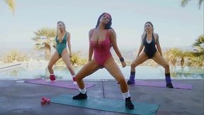 Romi Rain dances | Bounce 2 (Color Correction)