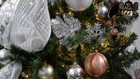 i been a naughty girl santa!