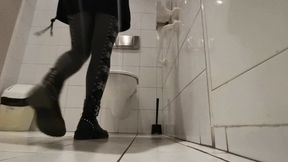 Funny HOUR Fartland in work