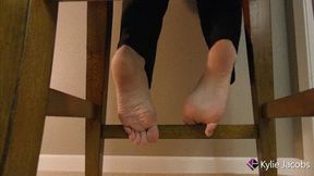 Barefoot Foot Wiggling Under Chair - Kylie Jacobsx - MP4 1080p HD