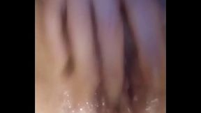 madura se masturba pensando en mi 2