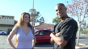 White MILF loves meeting black guys in the street