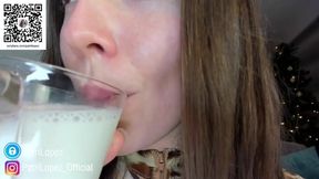 Creamy Delights: Solo Play with Toys and a Perfect Ass