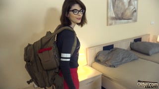 Motel owner fucks ager renting the room and cums in her mouth