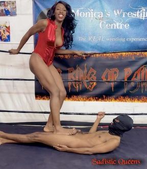 Mistress London - 1st Time Squish