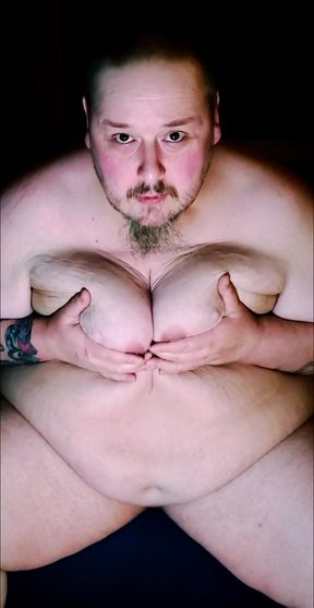 Showing off my superchubby titts