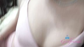 Looking-good Riley Star at amateurs movie