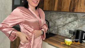 While the husband was standing in the traffic jam, his friend juicy poured the sperm into Zetration's beautiful mouth