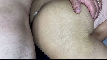 Comi a vadia gostosa na banheira do motel