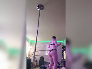 Just some hooping, feeling fine