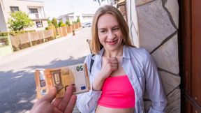 ”Nikki Riddle rides on a thick meat for cash”