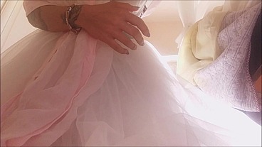monia is getting married, you can't try it that way