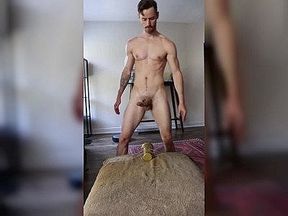 Dan Benson uses his fleshlight and shows off his muscles