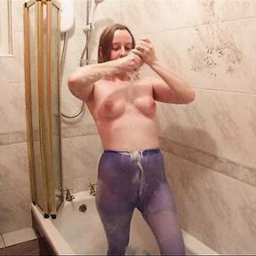 Bath in Pantyhose