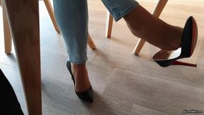 dangling and shoeplay at breakfast wmv 1280 x 720