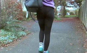 Horny tattooed stepsister wants to try stepbrother's BBC