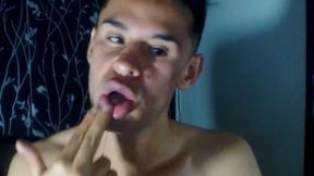 Derryck is Sucking Nakedly.sexy Show