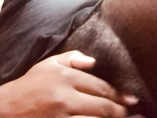 Rubbing my clitoris