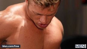 Men Joey Mills The Cleaner Sees A Sex Machine In Middle Of Living Room & Plays With It