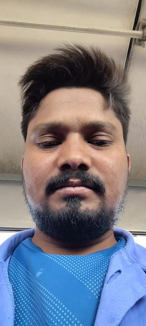 Bas me bet kar jarhe