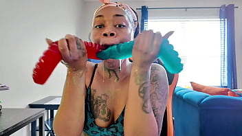 2 pounds of GUMMY WORM Challenge