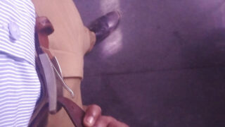 Selbstgedrehter Solo-Mädchenfilm von schwulen Amateur-Schlampen, die in den Arsch gefickt werden, großer BBC-Schwanz