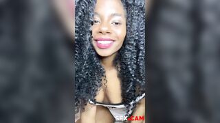Hot Ebony masturbating