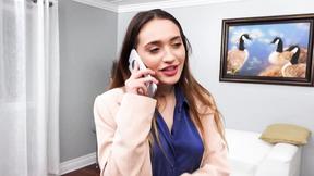 ”Good-looking realtor bangs her stepmom's client”