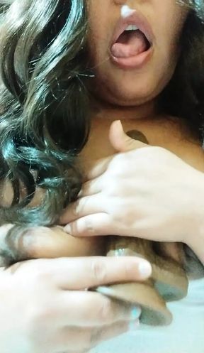 I Like to Suck Cock and I Show You in This Video
