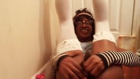 Hippie Amateur Tgirl spreads her legs for surprise BBC