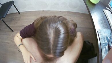Secretary sucked hard in her office blowing daddy’s thick cock