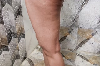 FIRST TIME MUMBAI TEEN HOT SUCKING IN COLD WATER