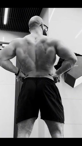200 Lbs. Not an Ounce of Weakness