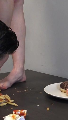 Fast Food & Donat Foot Feeding!