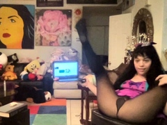 Amateur Cd in white stockings jerking off
