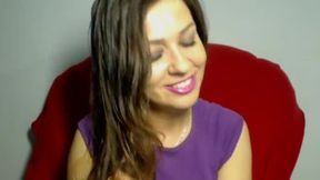 Lara Petite Private Show