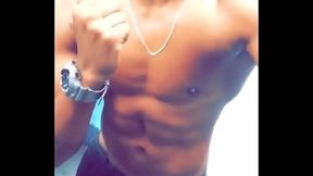 Moreno novinho dan&ccedil_ando funk