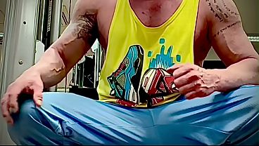 Married heterosexual man is gay for pay